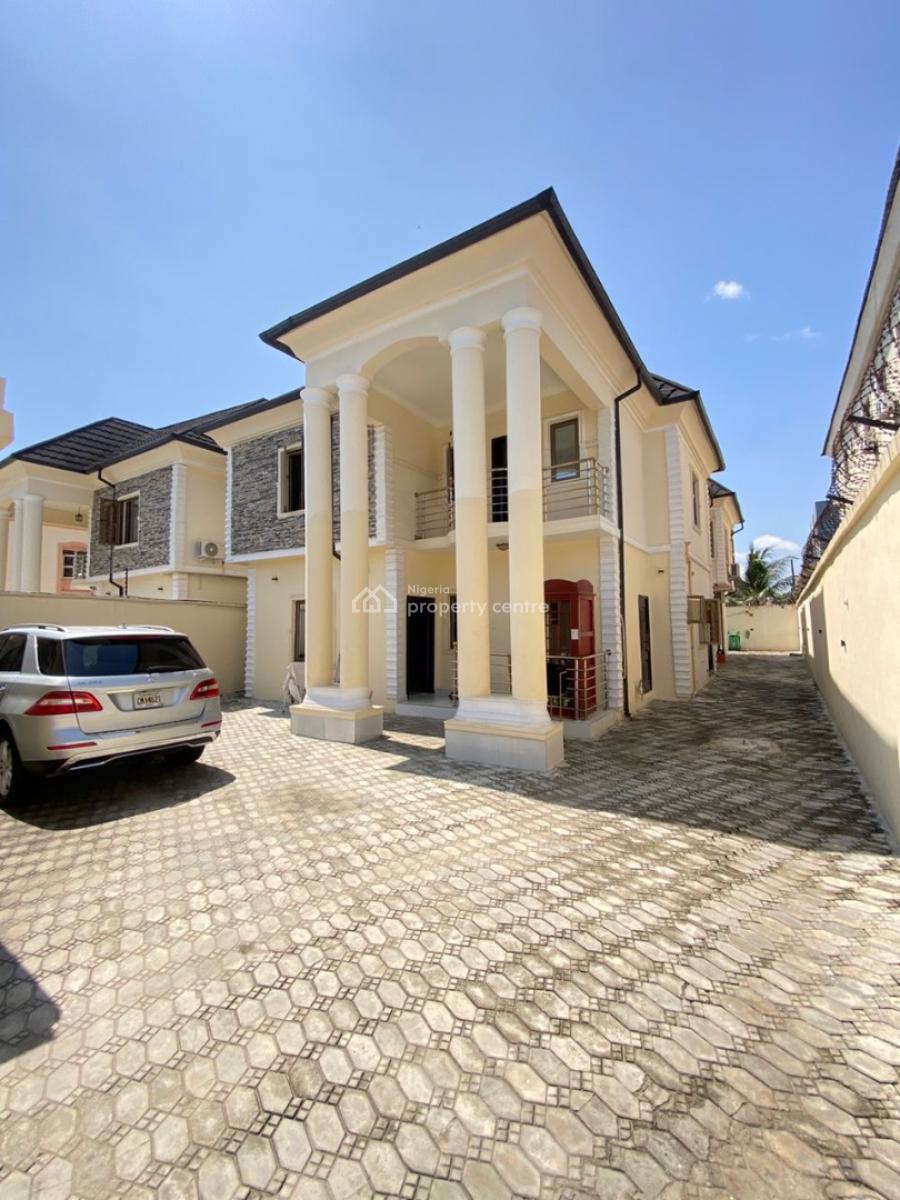 3 Bedroom Semi Detached Duplex with Bq, Lekki Phase 1, Lekki, Lagos, Semi-detached Duplex for Rent
