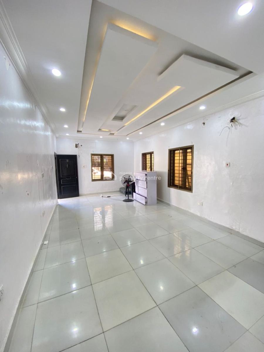 3 Bedroom Semi Detached Duplex with Bq, Lekki Phase 1, Lekki, Lagos, Semi-detached Duplex for Rent