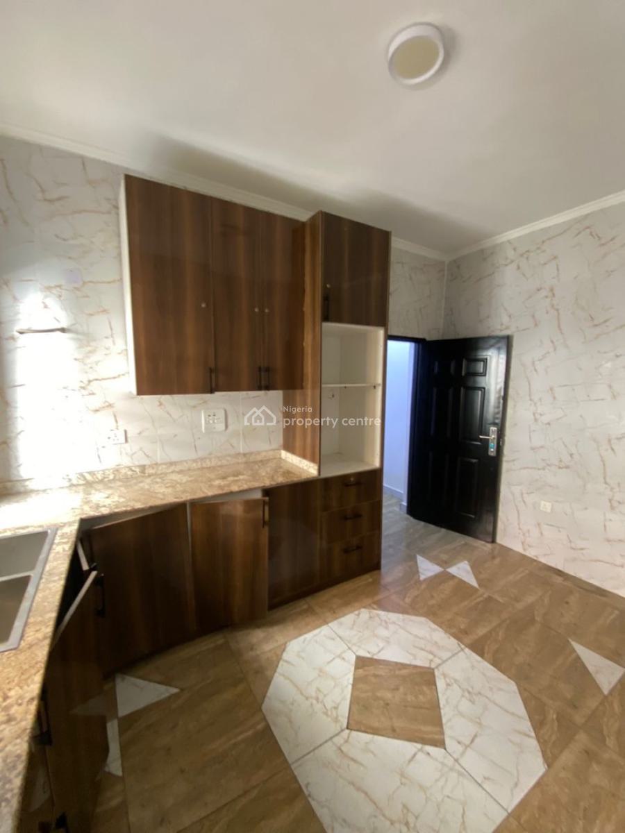 3 Bedroom Semi Detached Duplex with Bq, Lekki Phase 1, Lekki, Lagos, Semi-detached Duplex for Rent