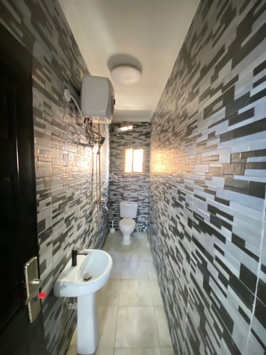 3 Bedroom Semi Detached Duplex with Bq, Lekki Phase 1, Lekki, Lagos, Semi-detached Duplex for Rent