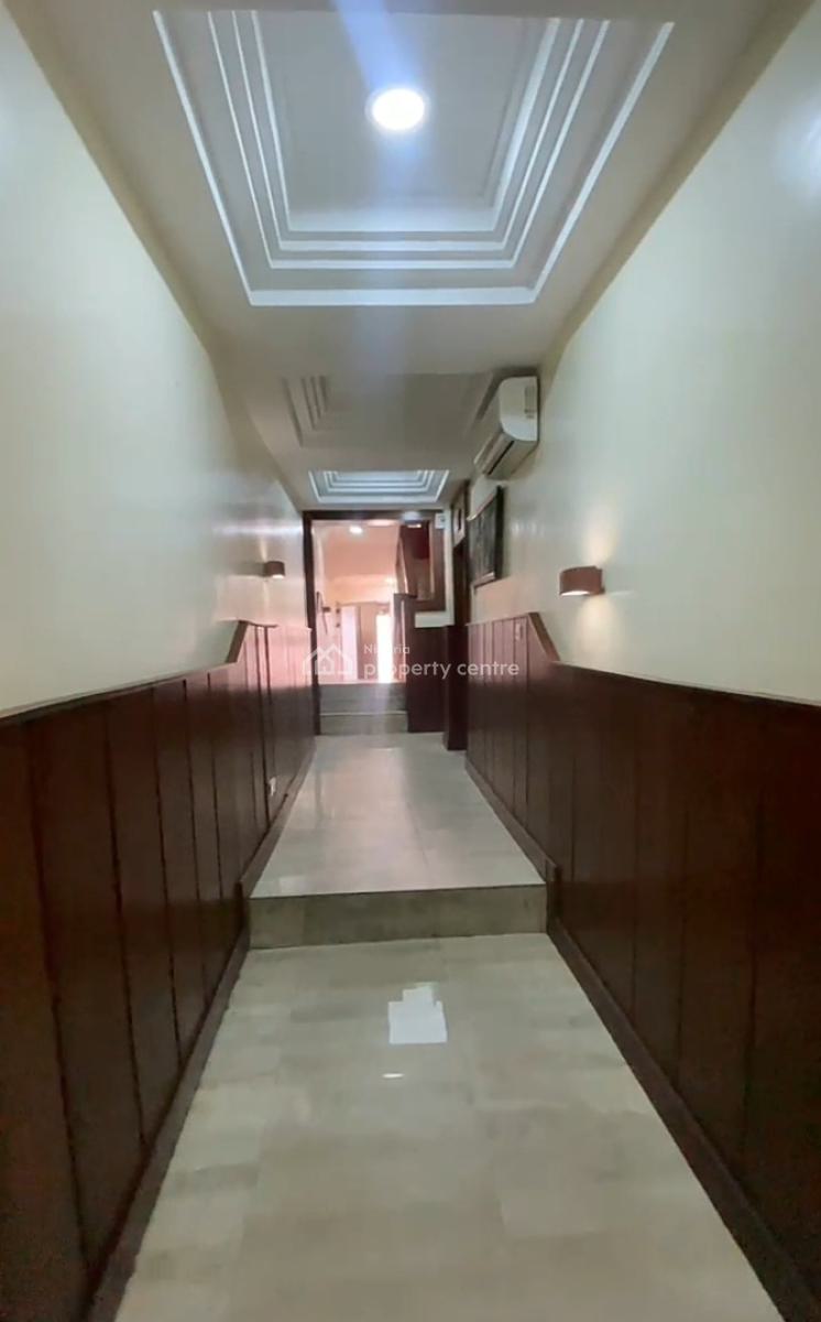 20 Rooms Functional Hotel, Gwarinpa, Abuja, Hotel / Guest House for Sale