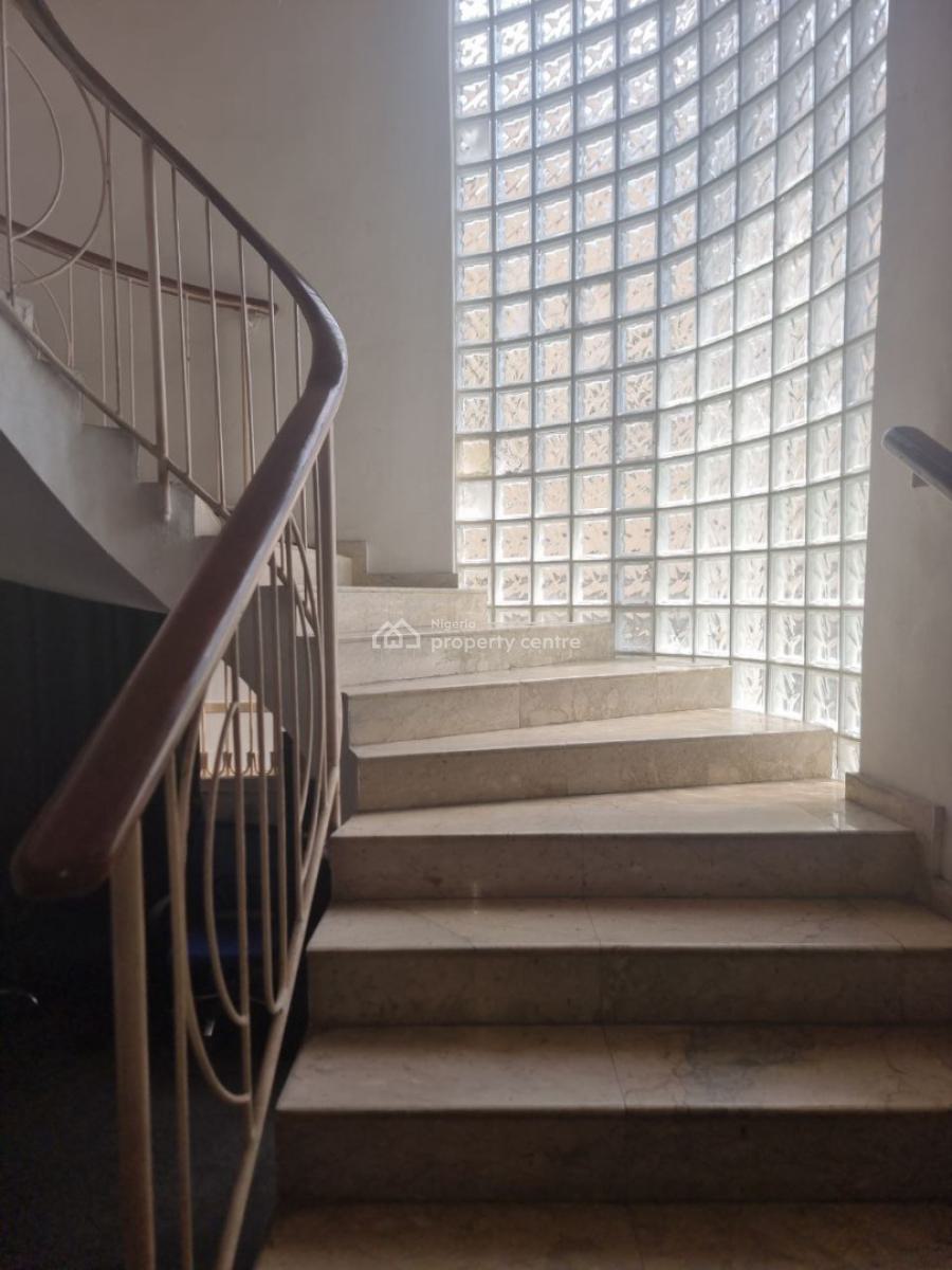 Office Space 12.8 Sqm, Lekki Phase 1, Lekki, Lagos, Office Space for Rent