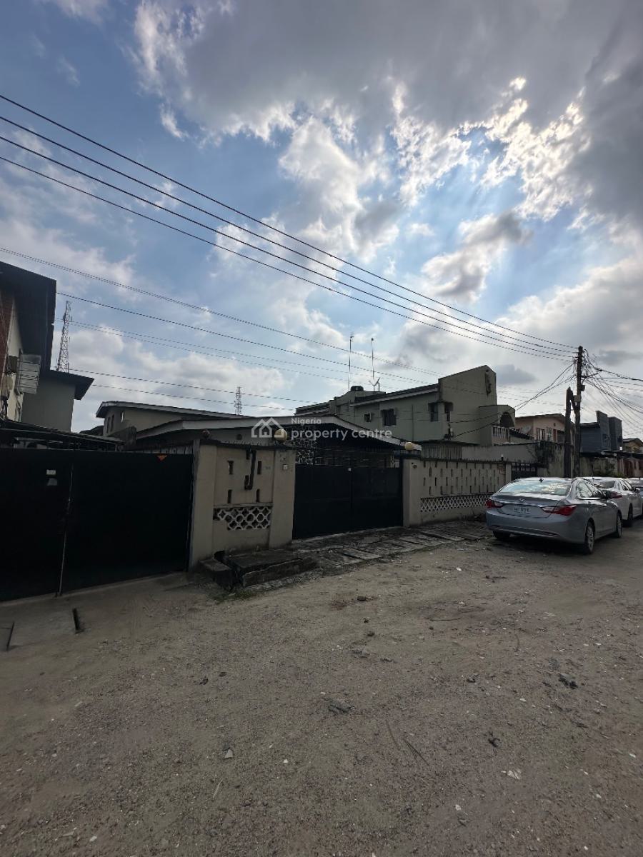 4 Bedroom Detached Bungalow with 2 Nos 2 Bedroom Flat, Off Coker Road, Ilupeju, Lagos, Detached Bungalow for Sale