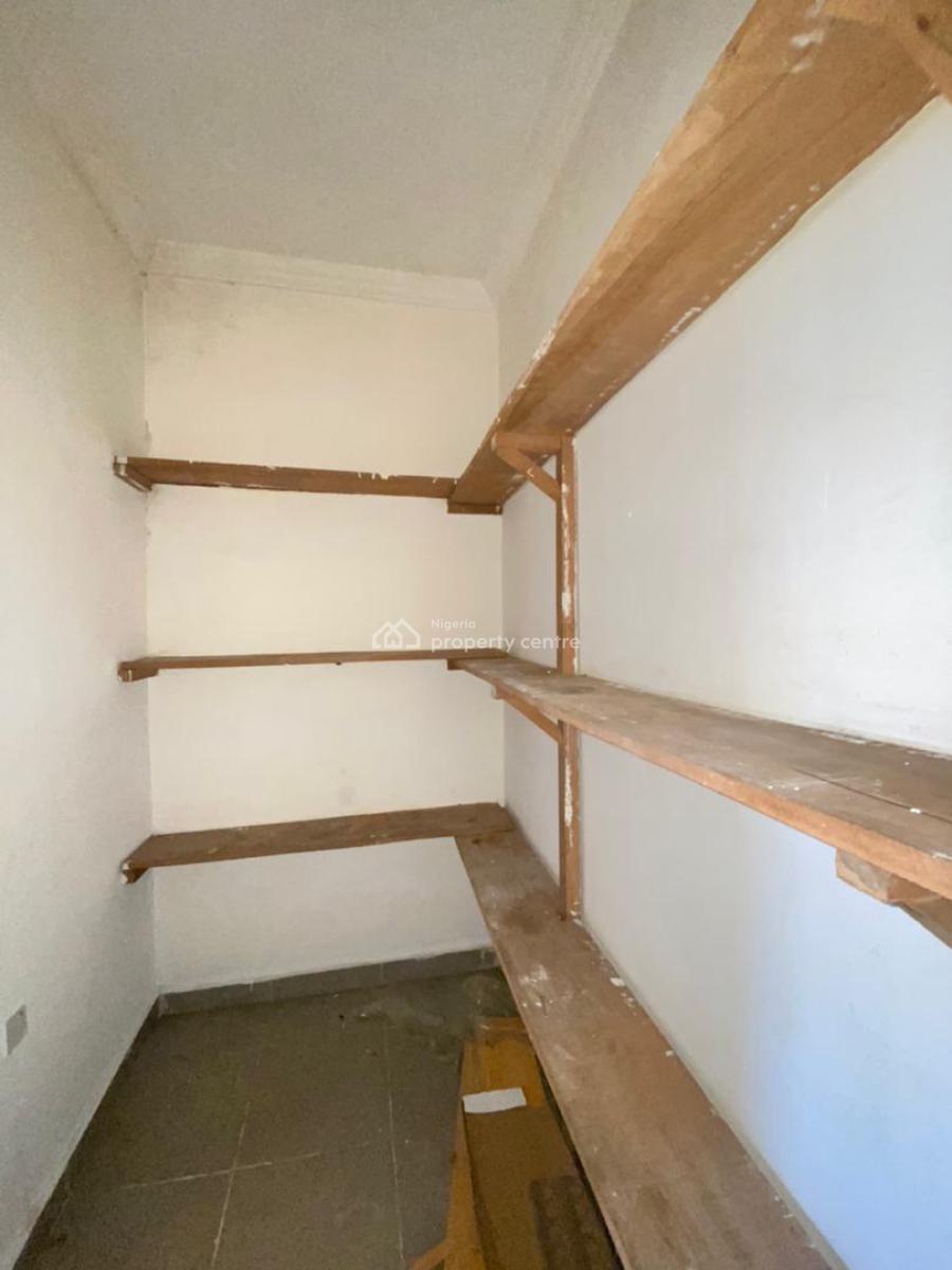 Spacious 2 Bedroom Apartment, Ikate Elegushi, Lekki, Lagos, Flat / Apartment for Rent