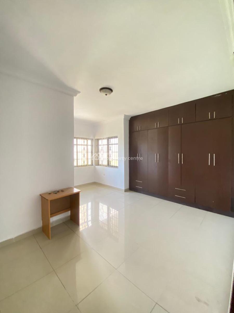 Spacious 2 Bedroom Apartment, Ikate Elegushi, Lekki, Lagos, Flat / Apartment for Rent