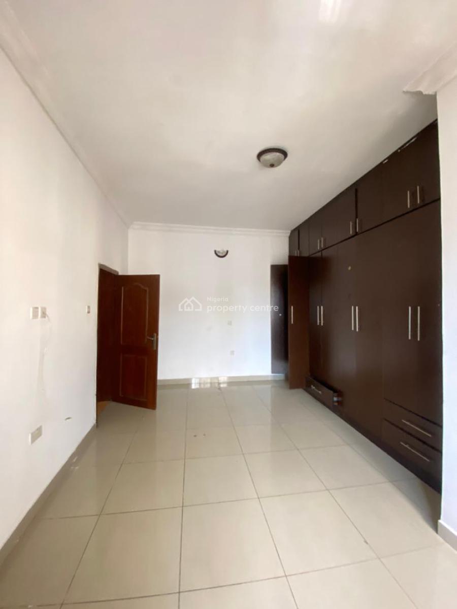 Spacious 2 Bedroom Apartment, Ikate Elegushi, Lekki, Lagos, Flat / Apartment for Rent