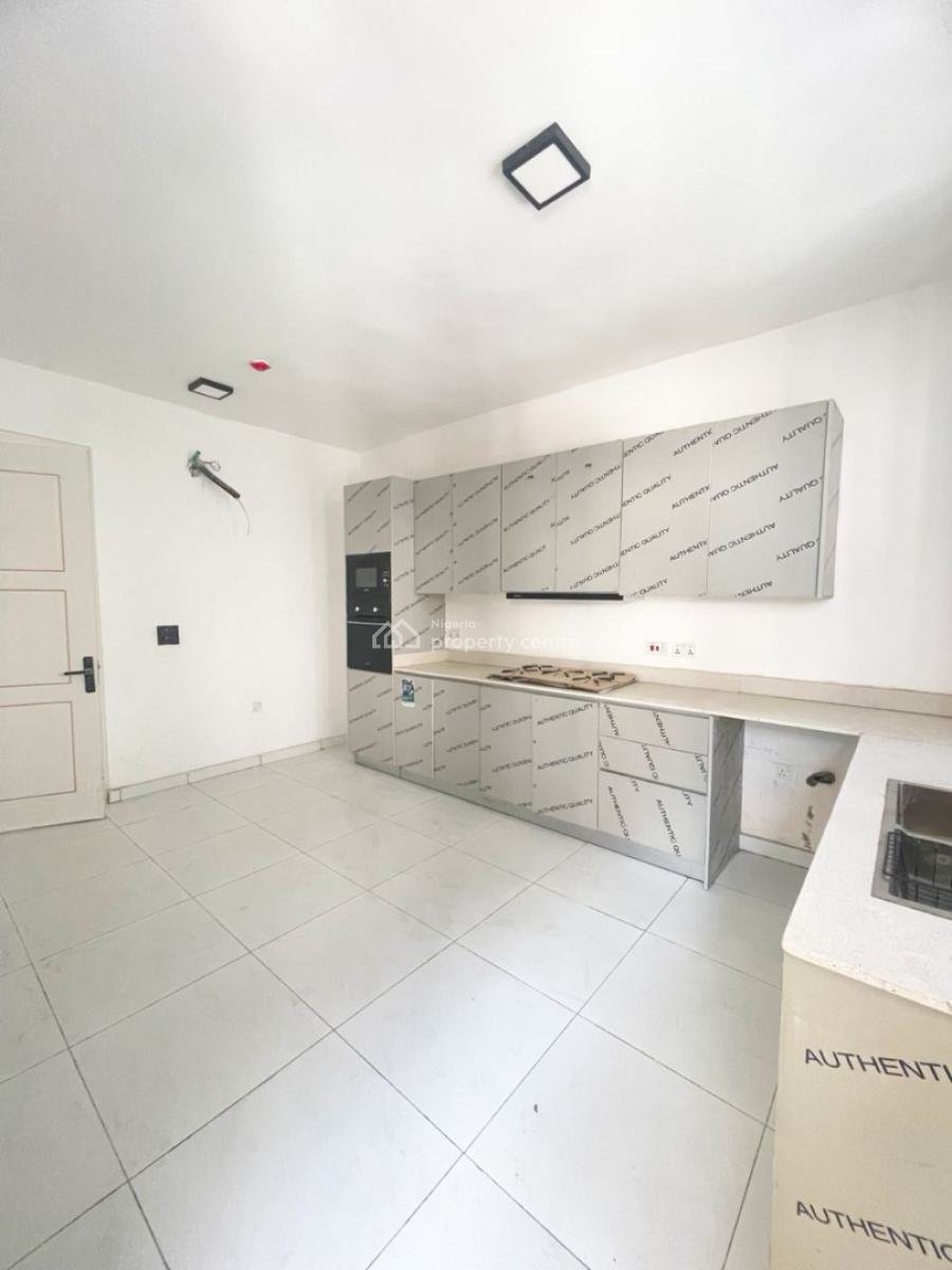 4 Bedroom Maisonette in a Secure Estate, Igbo Efon, Lekki, Lagos, Flat / Apartment for Rent