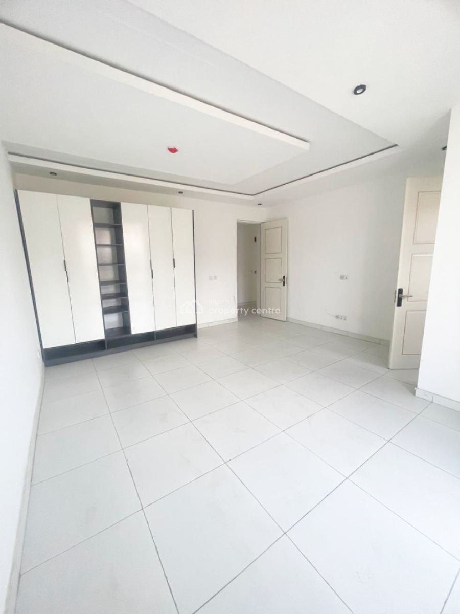4 Bedroom Maisonette in a Secure Estate, Igbo Efon, Lekki, Lagos, Flat / Apartment for Rent