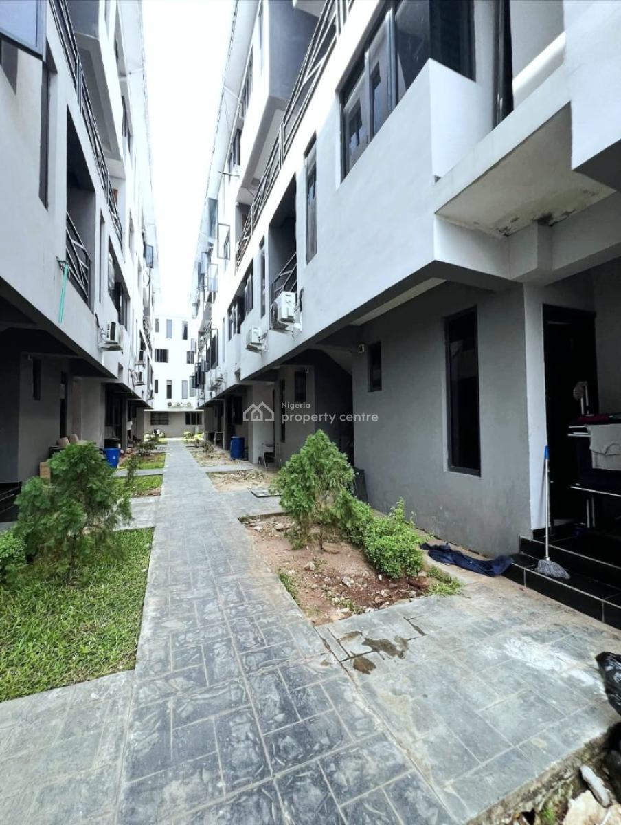Well Maintained 4 Bedroom Maisonette, Ologolo, Lekki, Lagos, Terraced Duplex for Rent