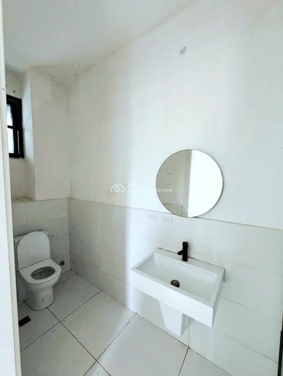 Well Maintained 4 Bedroom Maisonette, Ologolo, Lekki, Lagos, Terraced Duplex for Rent