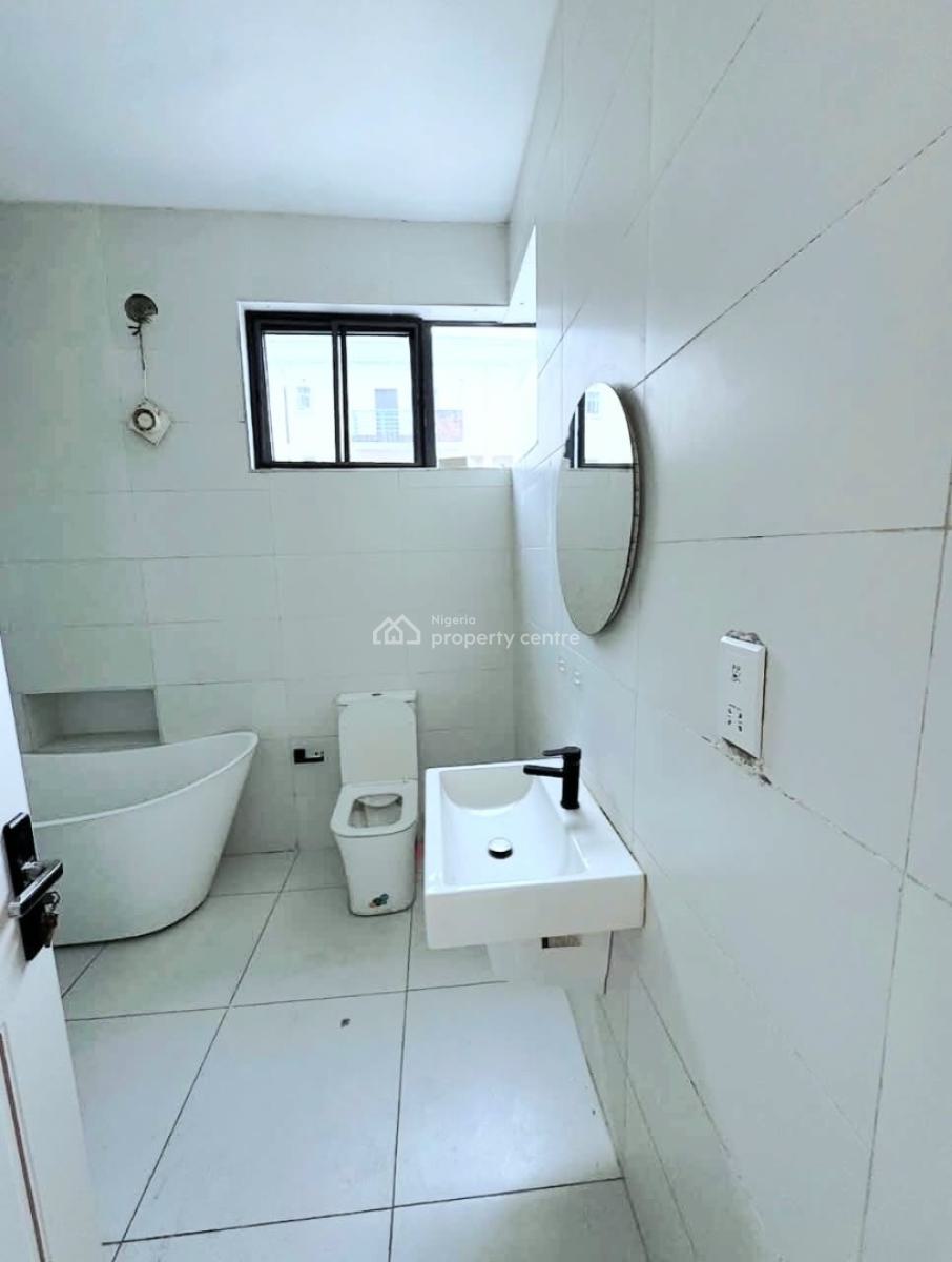 Well Maintained 4 Bedroom Maisonette, Ologolo, Lekki, Lagos, Terraced Duplex for Rent