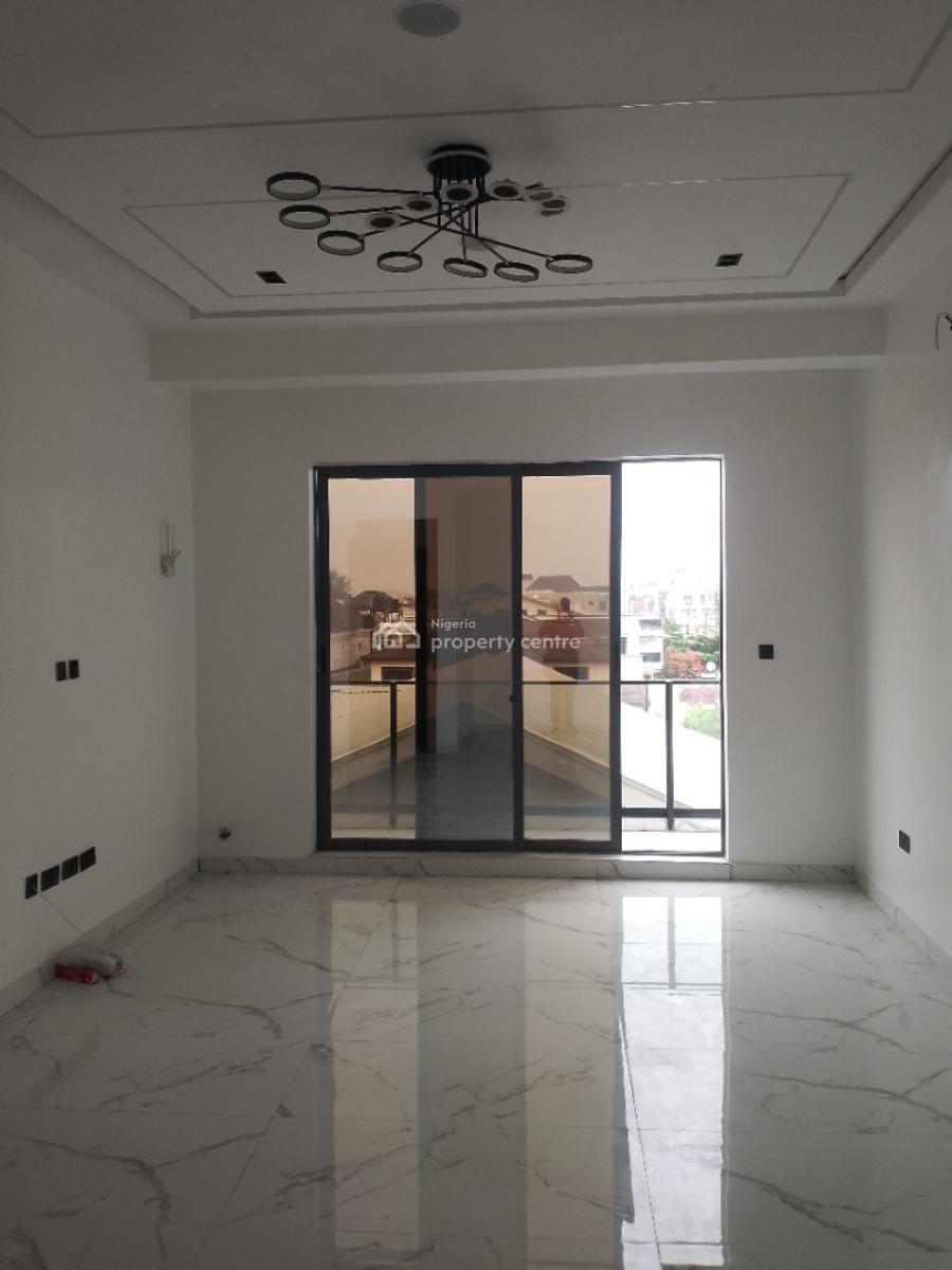 Lovely Serviced 3 Bedroom Apartment in a Cool Environment, Lekki Phase 1, Lekki, Lagos, Flat / Apartment for Sale