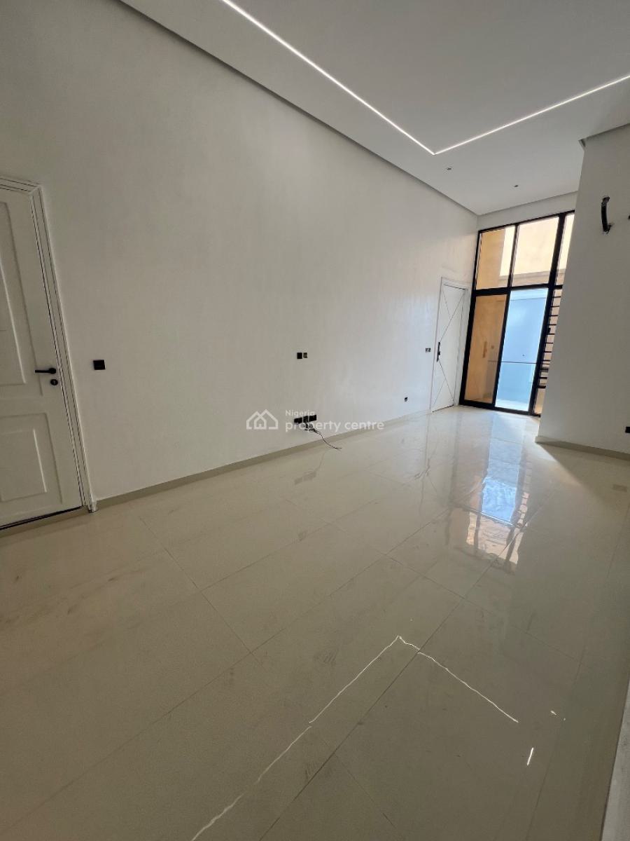 Super-luxury 3-bedroom Smart Home, Lekki Phase 1, Lekki, Lagos, Flat / Apartment for Sale
