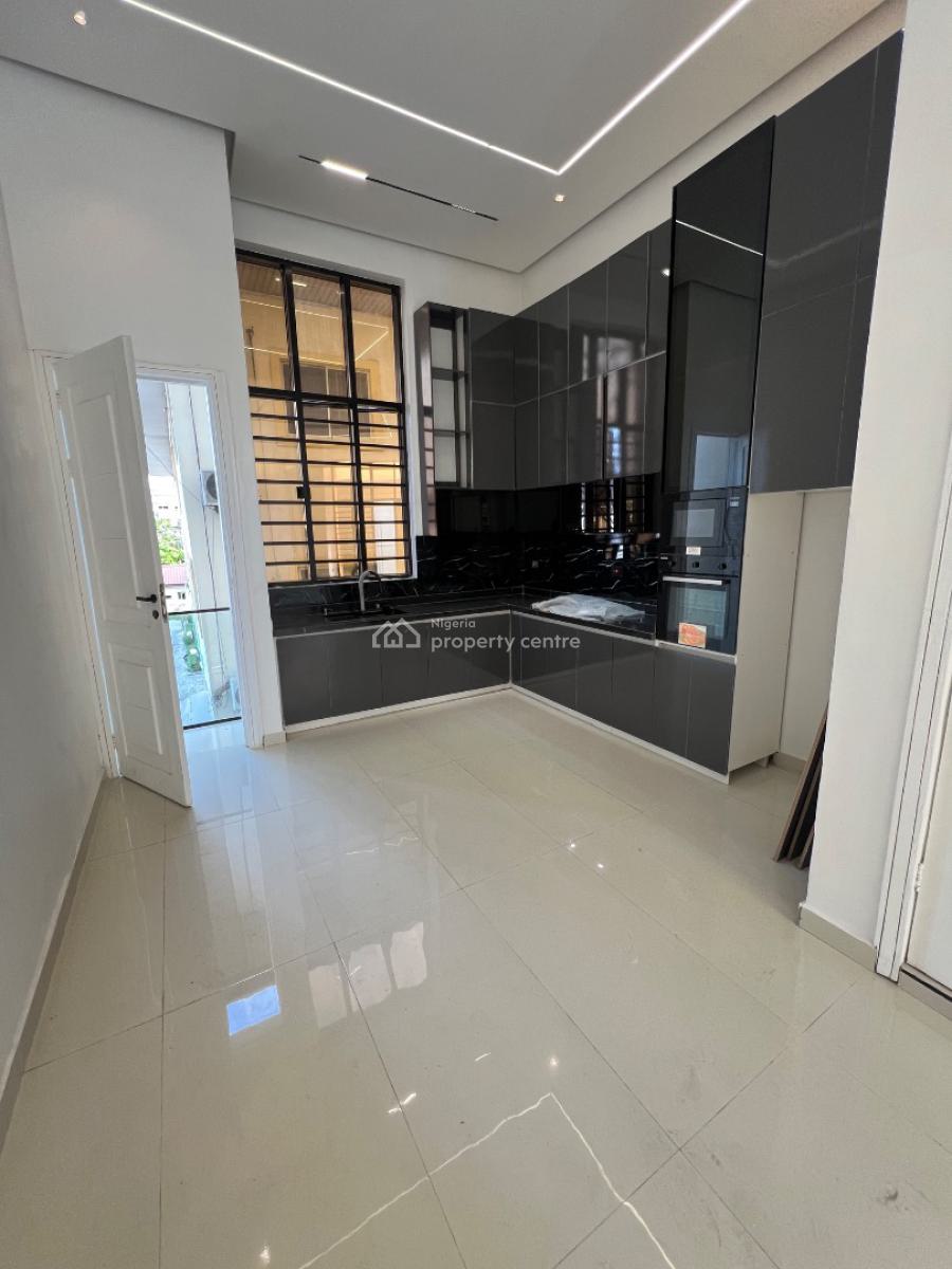 Super-luxury 3-bedroom Smart Home, Lekki Phase 1, Lekki, Lagos, Flat / Apartment for Sale
