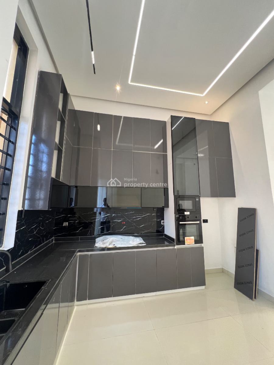 Super-luxury 3-bedroom Smart Home, Lekki Phase 1, Lekki, Lagos, Flat / Apartment for Sale