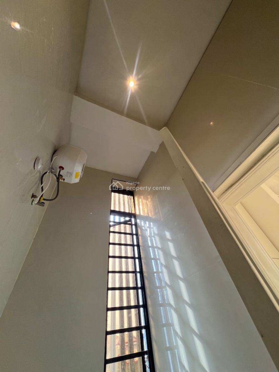 Super-luxury 3-bedroom Smart Home, Lekki Phase 1, Lekki, Lagos, Flat / Apartment for Sale