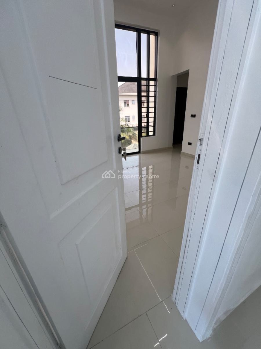 Super-luxury 3-bedroom Smart Home, Lekki Phase 1, Lekki, Lagos, Flat / Apartment for Sale