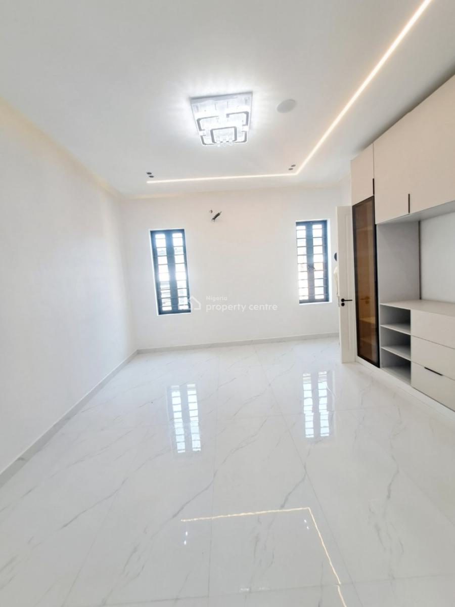 Newly Built 6 Bedroom Detached with Bq and Pool in a Gated Estate, Chevron Drive, Lekki, Lagos, Detached Duplex for Sale