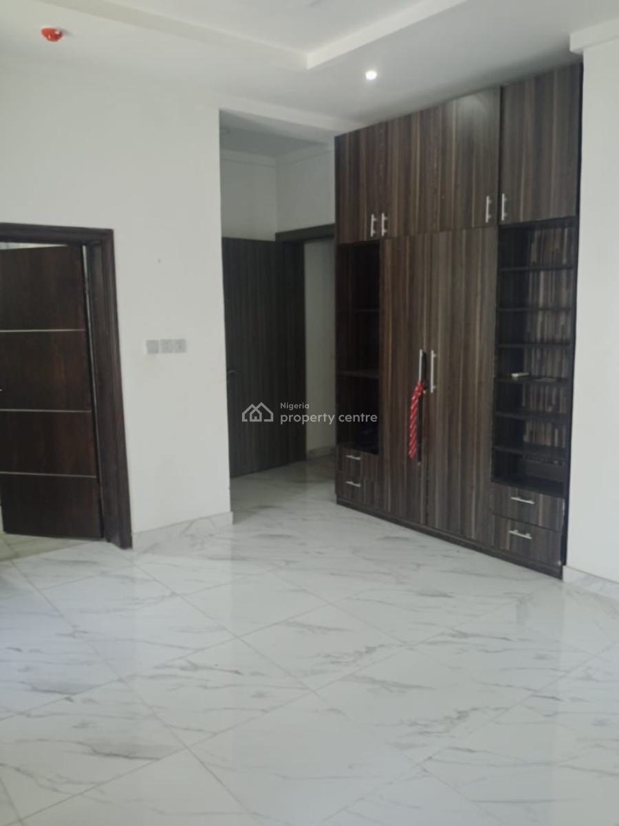 Luxury 7 Bedroom Duplex, Pinnock Beach Estate, Osapa, Lekki, Lagos, Flat / Apartment for Rent