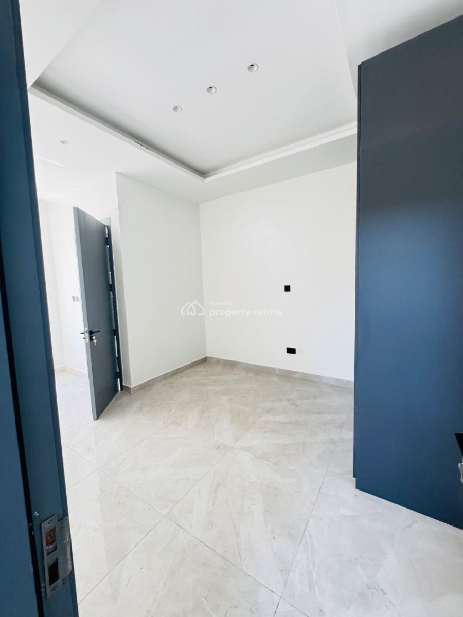 Contemporary 5 Bedroom Fully Detached Duplex  +pool ,, Royal Gardens Estate Ajah, Lekki, Lagos, Detached Duplex for Sale