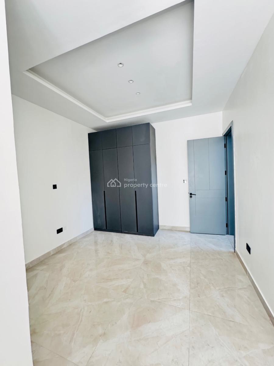Contemporary 5 Bedroom Fully Detached Duplex  +pool ,, Royal Gardens Estate Ajah, Lekki, Lagos, Detached Duplex for Sale