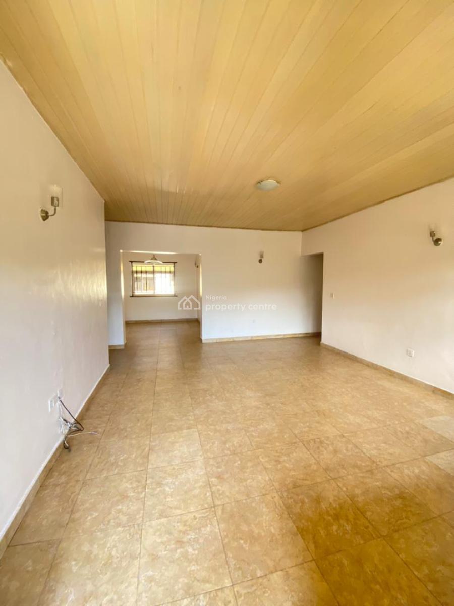 Spacious and Clean 3 Bedroom Apartment, Ikota, Lekki, Lagos, Flat / Apartment for Rent