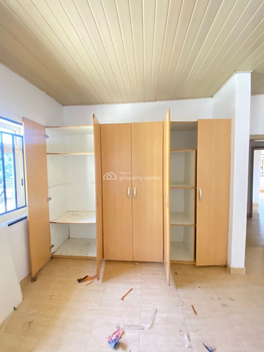 Spacious and Clean 3 Bedroom Apartment, Ikota, Lekki, Lagos, Flat / Apartment for Rent