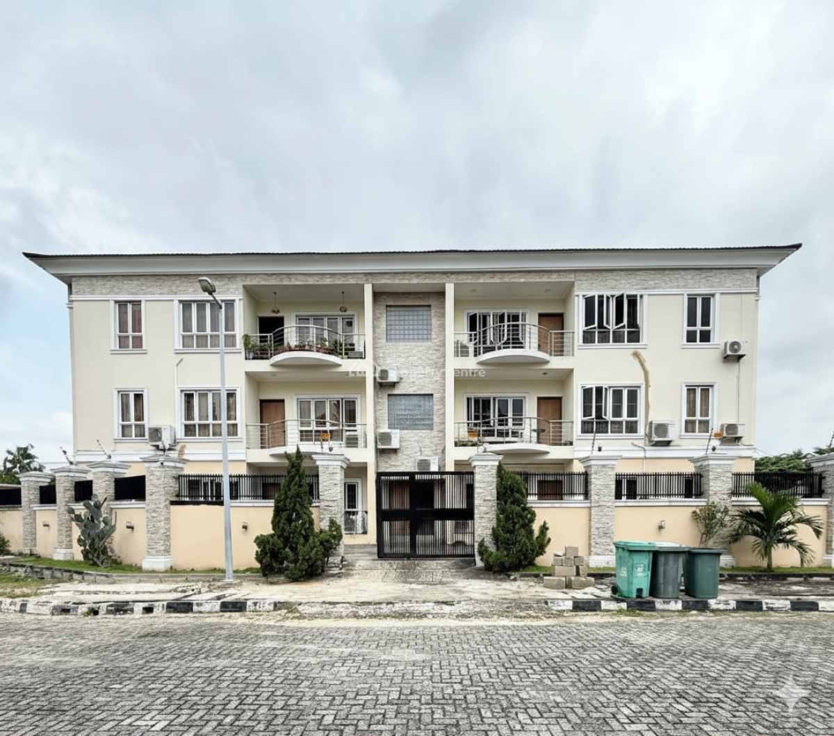 3 Bedroom Apartment with a Bq, Banana Island, Ikoyi, Lagos, Flat / Apartment for Rent