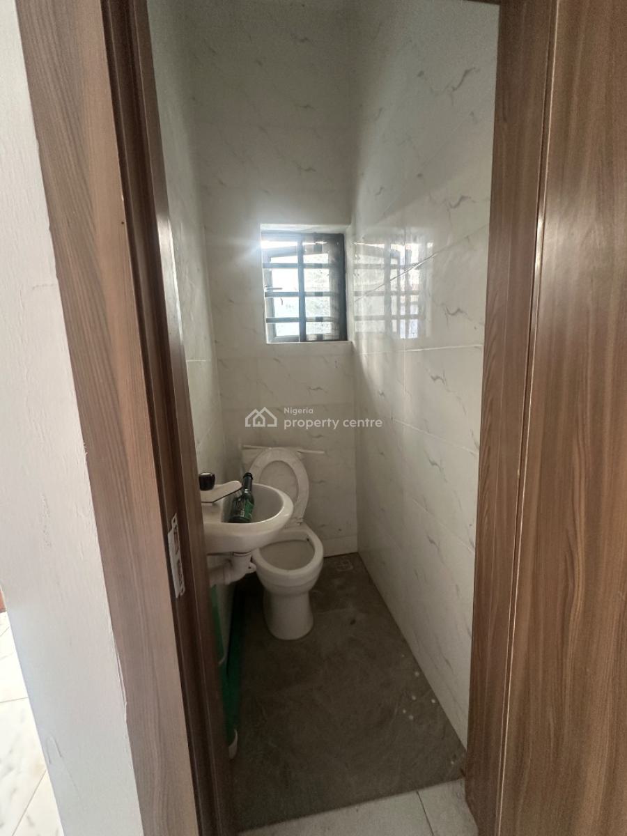 2 Bedroom Semi Detached Duplex, Ologolo, Lekki, Lagos, Semi-detached Duplex for Rent