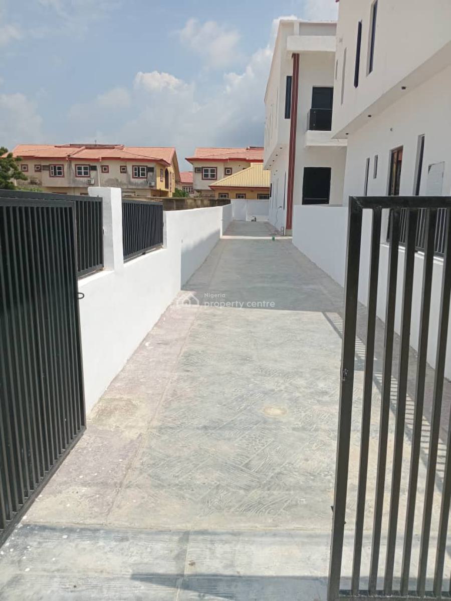 Four Bedroom Semi Detached Duplex with Bq, Sangotedo, Ajah, Lagos, Semi-detached Duplex for Sale