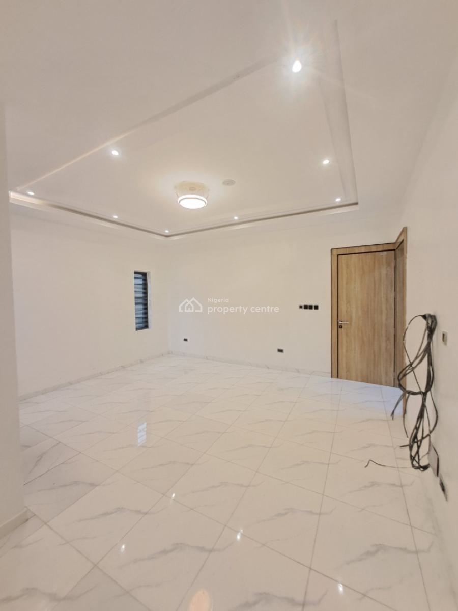 Newly Built 4 Bedroom Semi-detached with Bq in a Gated, Chevron Drive, Lekki, Lagos, Semi-detached Duplex for Sale