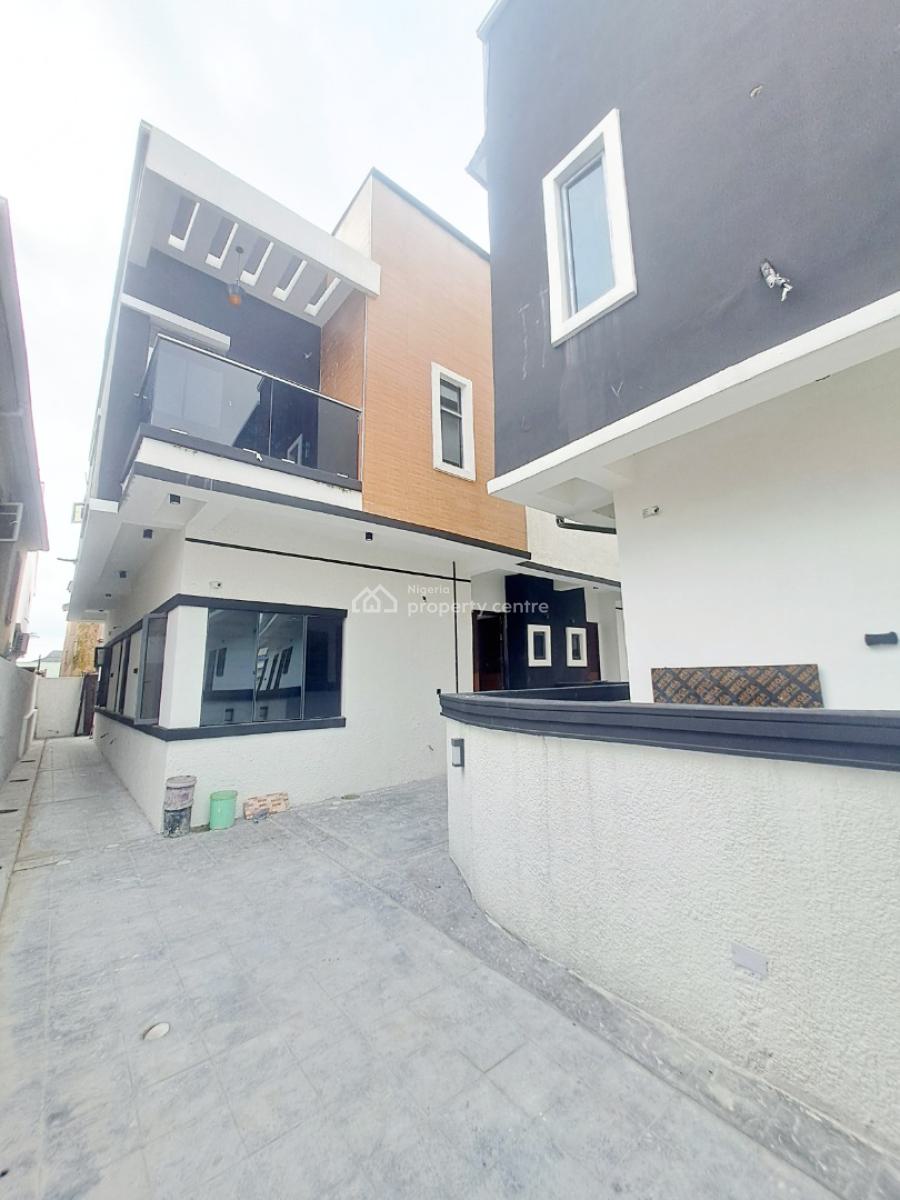 Newly Built 4 Bedroom Semi-detached with Bq in a Gated, Chevron Drive, Lekki, Lagos, Semi-detached Duplex for Sale