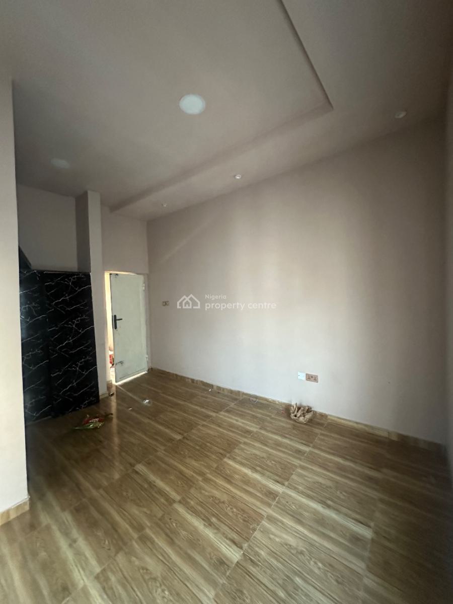 a Room and Palour, Ologolo, Lekki, Lagos, Mini Flat (room and Parlour) for Rent