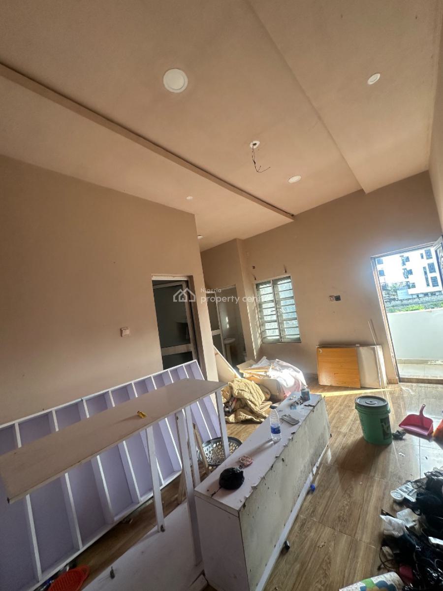 a Room and Palour, Ologolo, Lekki, Lagos, Mini Flat (room and Parlour) for Rent