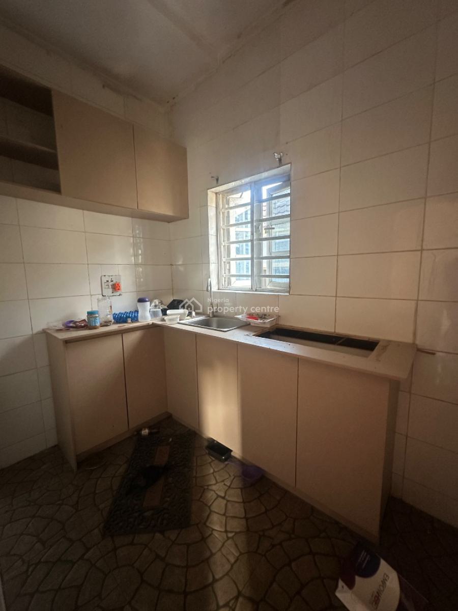 a Room and Palour, Ologolo, Lekki, Lagos, Mini Flat (room and Parlour) for Rent