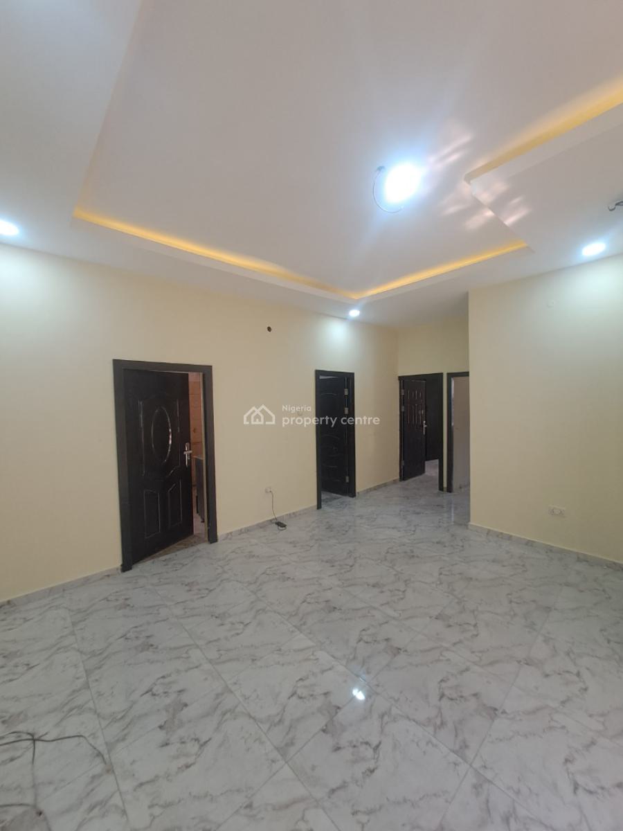 Well Built 2 Bedroom Apartment in a Gated Estate, Ikate By Freedom Way, Lekki, Lagos, Flat / Apartment for Rent