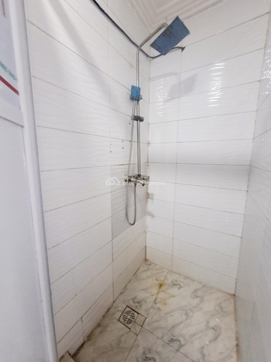 Well Built Serviced 2 Bedroom Apartment in a Gated Estate, Ikate By Freedom Way, Lekki, Lagos, Flat / Apartment for Rent