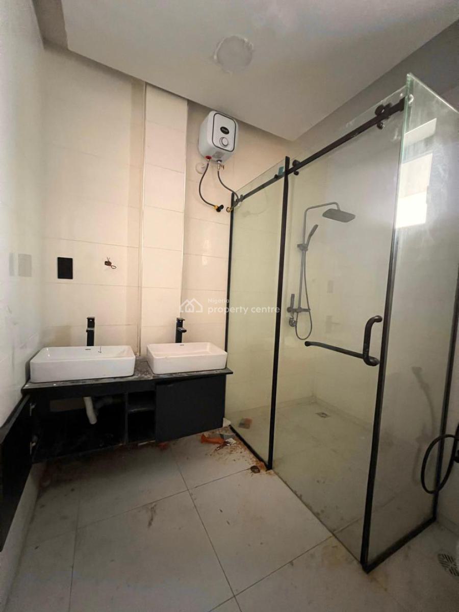 4 Bedroom Terrace with Bq, Off Freedom Way, Lekki Phase 1, Lekki, Lagos, Terraced Duplex for Rent