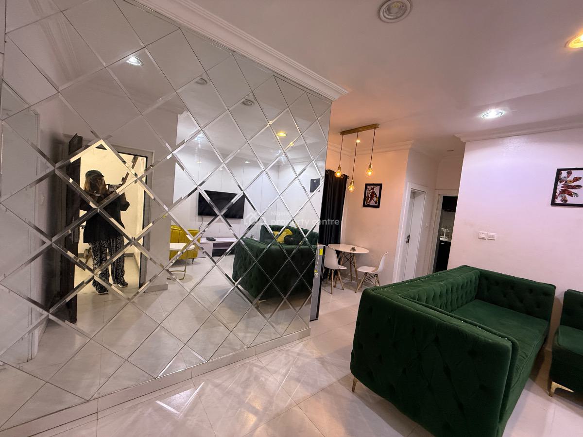 Serviced and Furnished 2 Bedroom Flat, Platinum Way, By Lekki Phase 1, Ikate, Lekki, Lagos, Terraced Duplex for Rent