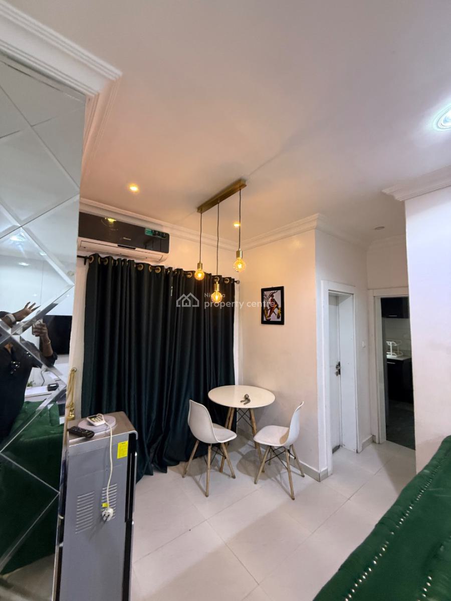 Serviced and Furnished 2 Bedroom Flat, Platinum Way, By Lekki Phase 1, Ikate, Lekki, Lagos, Terraced Duplex for Rent