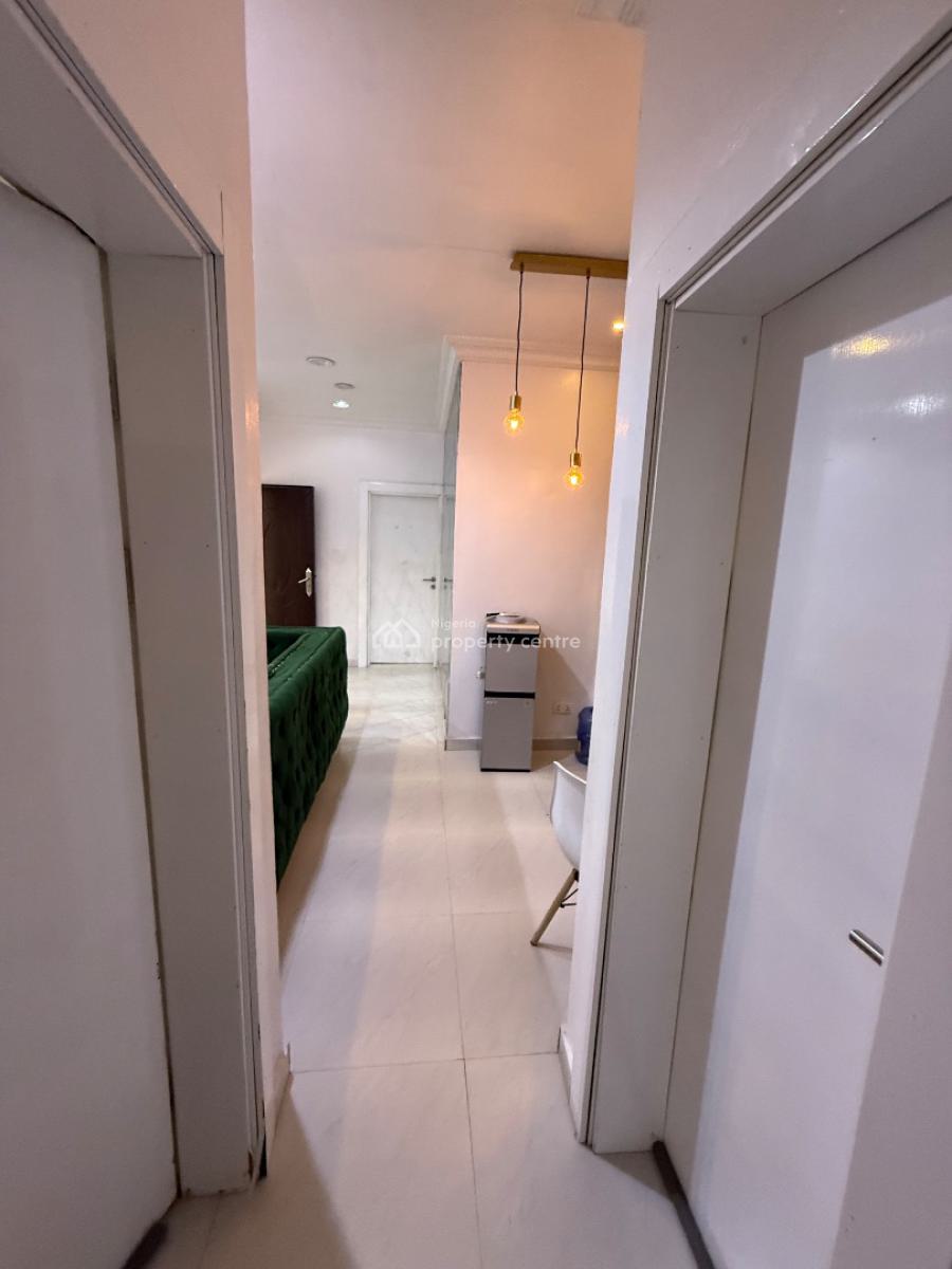 Serviced and Furnished 2 Bedroom Flat, Platinum Way, By Lekki Phase 1, Ikate, Lekki, Lagos, Terraced Duplex for Rent