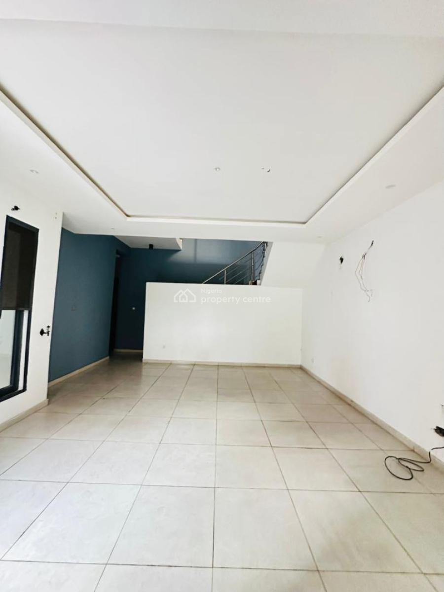 Beautifully Carved 4 Bedroom Terrace Duplex with Bq, Osapa, Lekki, Lagos, Terraced Duplex for Rent