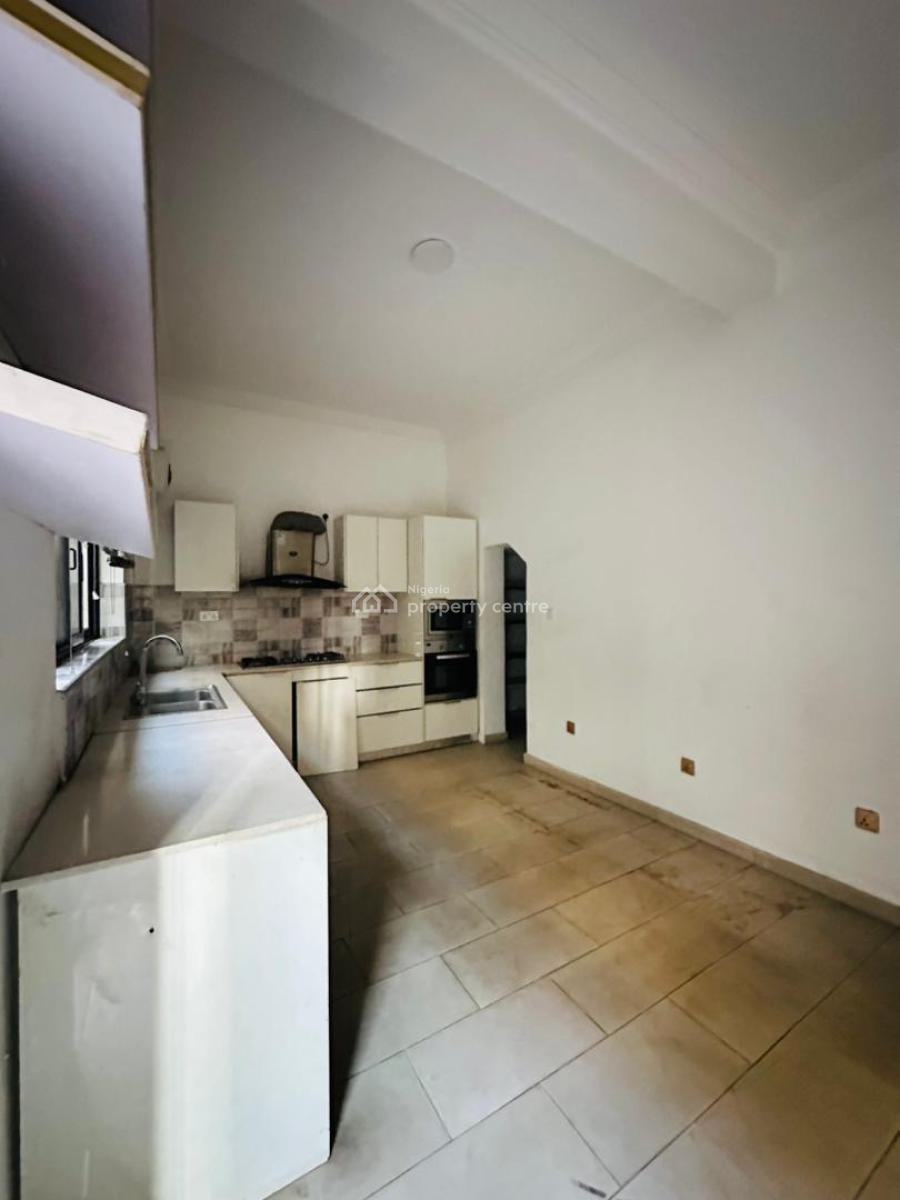 Beautifully Carved 4 Bedroom Terrace Duplex with Bq, Osapa, Lekki, Lagos, Terraced Duplex for Rent