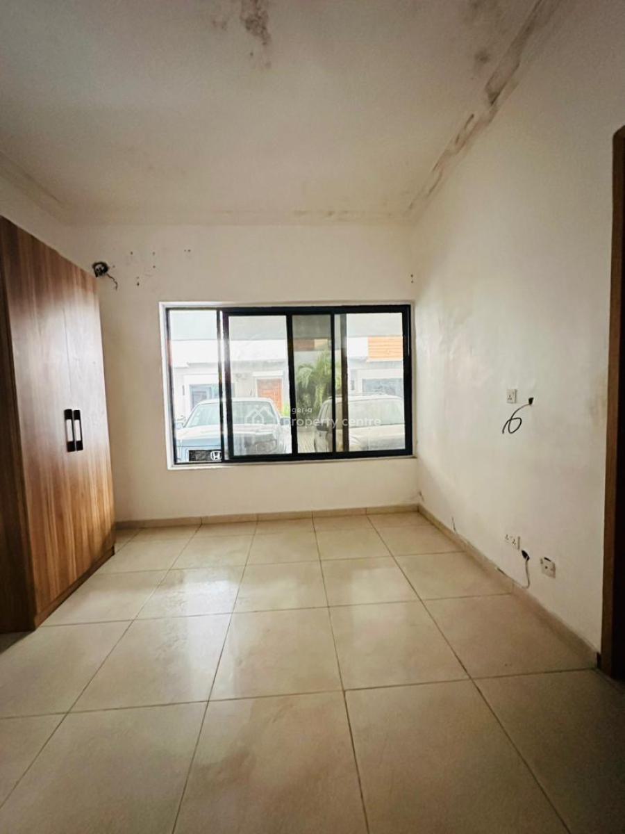 Beautifully Carved 4 Bedroom Terrace Duplex with Bq, Osapa, Lekki, Lagos, Terraced Duplex for Rent