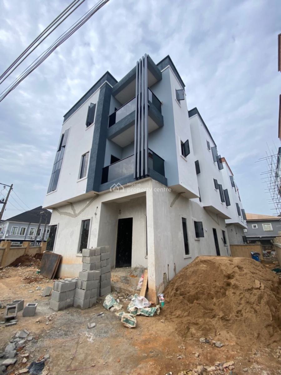 Luxury 5 Bedroom Fully Detached with Bq (4 Units), Gra Phase 1, Magodo, Lagos, Detached Duplex for Sale