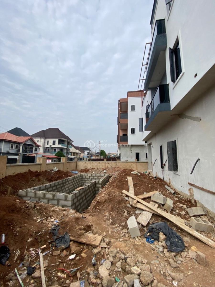 Luxury 5 Bedroom Fully Detached with Bq (4 Units), Gra Phase 1, Magodo, Lagos, Detached Duplex for Sale