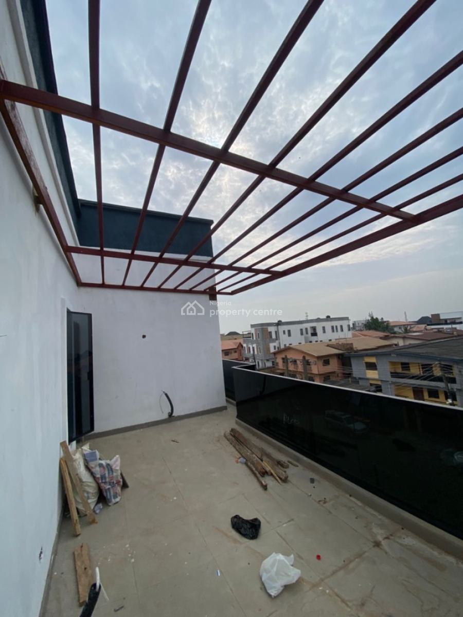 Luxury 5 Bedroom Fully Detached with Bq (4 Units), Gra Phase 1, Magodo, Lagos, Detached Duplex for Sale