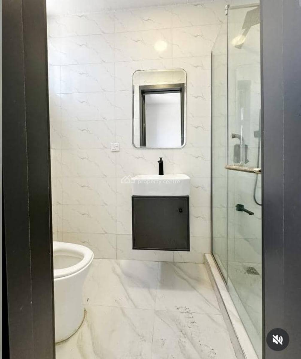 3 Bedroom Flat with Bq, Off Admiralty Way, Lekki Phase 1, Lekki, Lagos, Flat / Apartment for Rent