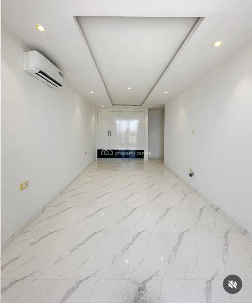 3 Bedroom Flat with Bq, Off Admiralty Way, Lekki Phase 1, Lekki, Lagos, Flat / Apartment for Rent