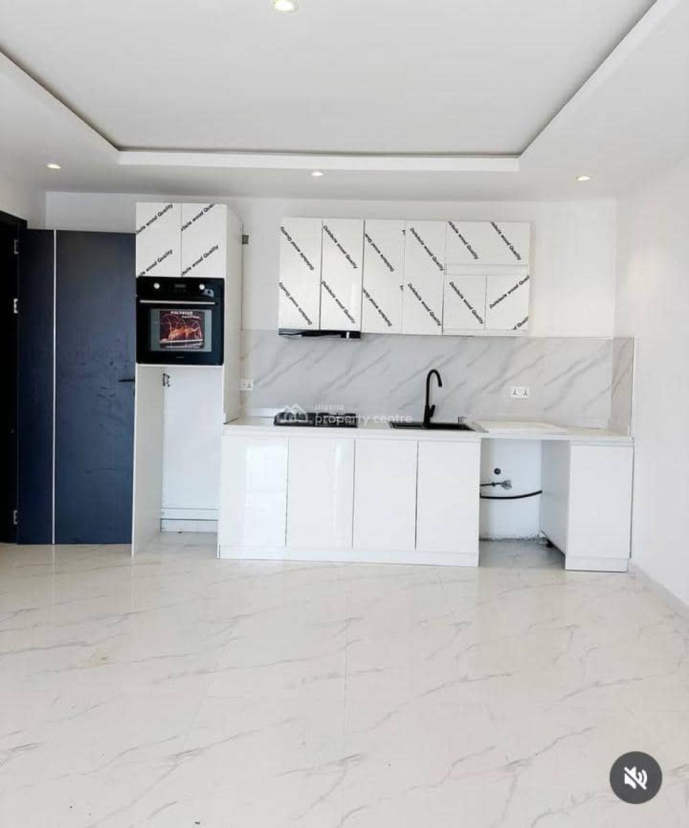 3 Bedroom Flat with Bq, Off Admiralty Way, Lekki Phase 1, Lekki, Lagos, Flat / Apartment for Rent